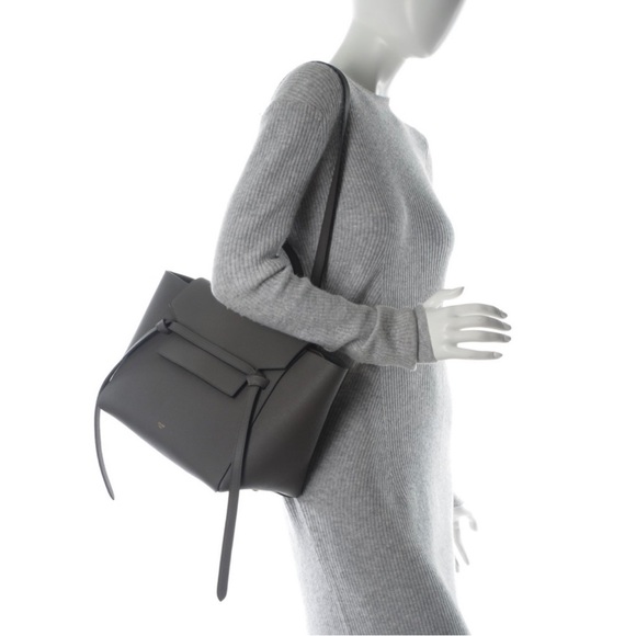 Authentic Celine MINI BELT BAG IN GRAINED CALFSKIN
GREY - Picture 2 of 15